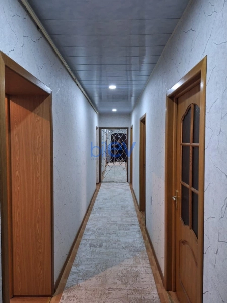 Satış 4 otaqlı Köhnə Tikili bina evi  102m², Sumqayıt