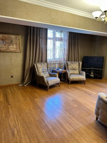 Satış 3 otaqlı Yeni Tikili bina evi  90m², Bakı