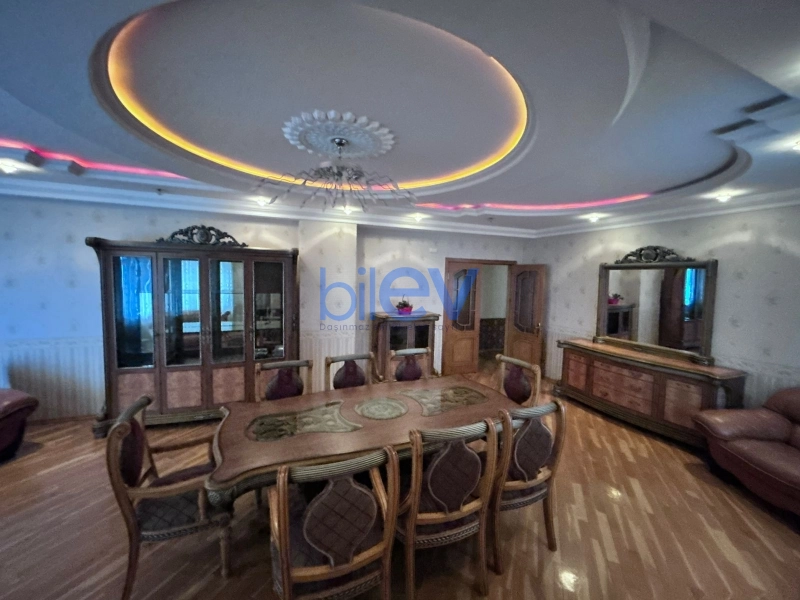 Satış 3 otaqlı Yeni Tikili bina evi  140m², Bakı