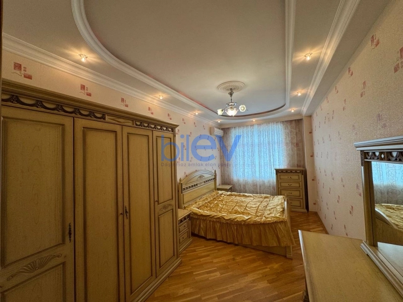 Satış 3 otaqlı Yeni Tikili bina evi  140m², Bakı