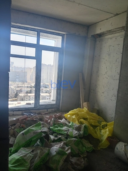 Satış 1 otaqlı Yeni Tikili bina evi  44m², Bakı