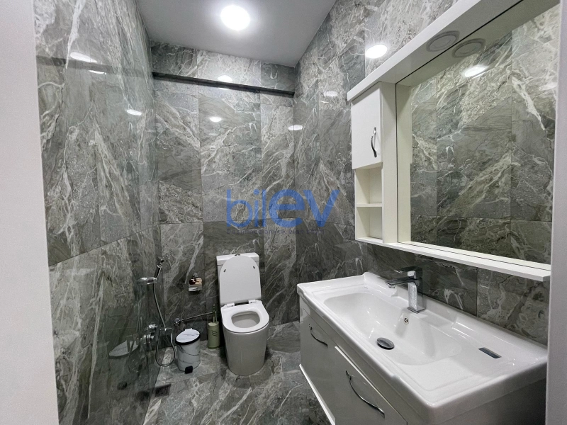 Aylıq Kirayə 2 otaqlı Yeni Tikili bina evi  118m², Bakı