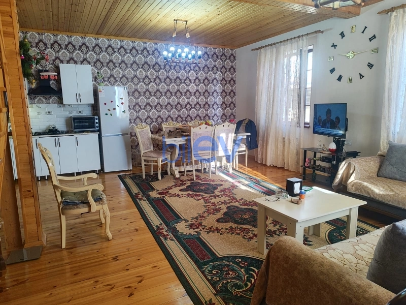 Satış 4 otaqlı Həyət evi  160m², Bakı