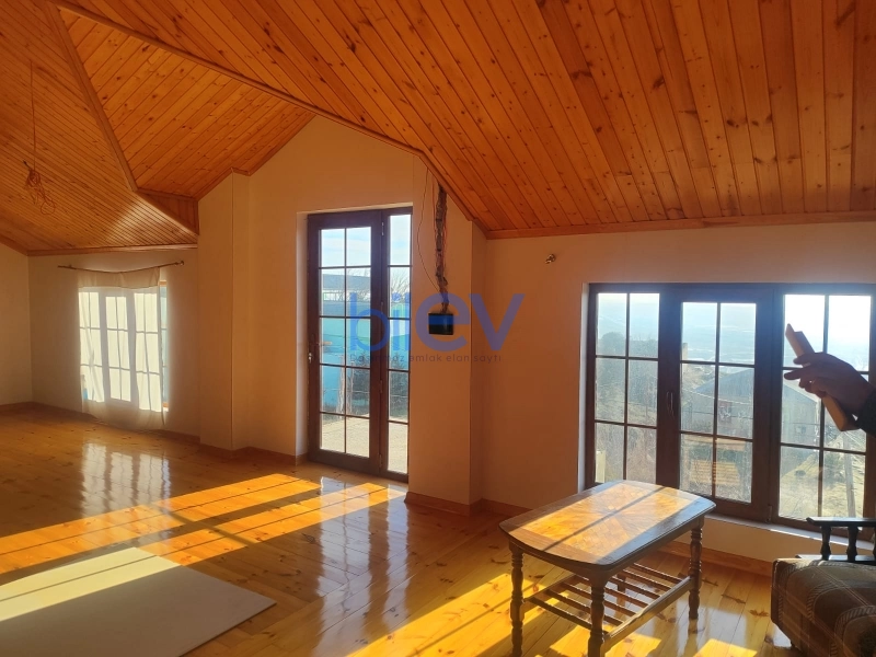 Satış 4 otaqlı Həyət evi  160m², Bakı