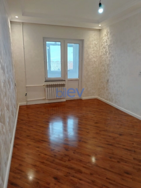 Satış 2 otaqlı Köhnə Tikili bina evi  60m², Bakı