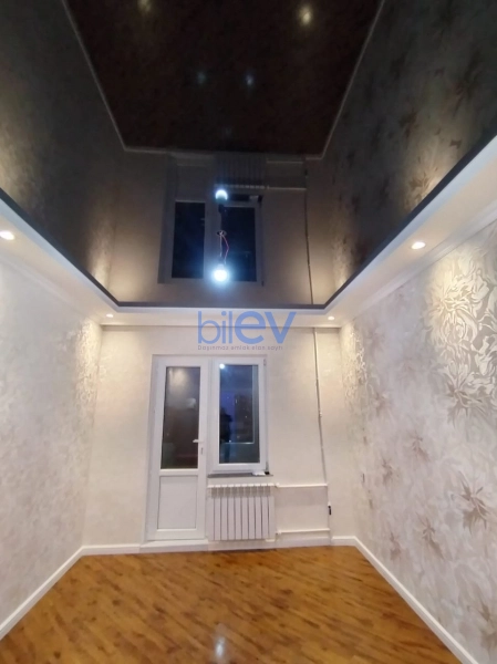 Satış 2 otaqlı Köhnə Tikili bina evi  60m², Bakı