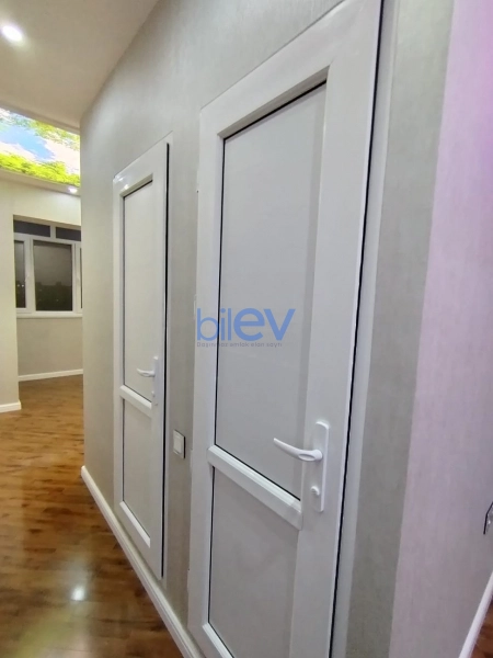 Satış 2 otaqlı Köhnə Tikili bina evi  60m², Bakı