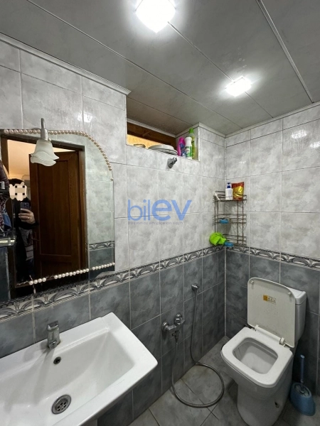 Aylıq Kirayə 8 otaqlı Villa  305m², Bakı