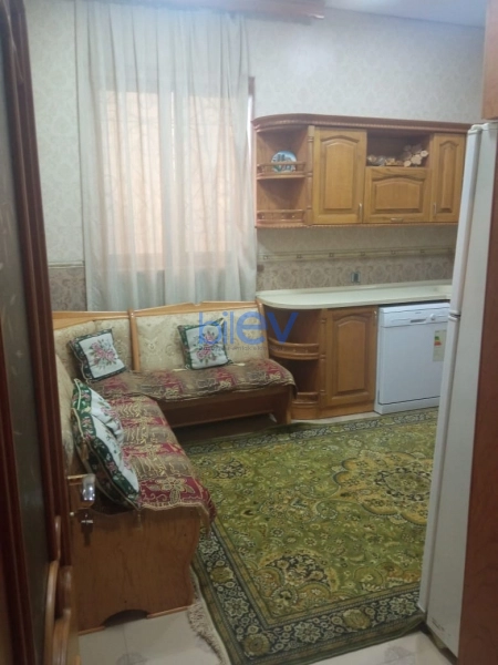 Aylıq Kirayə 8 otaqlı Villa  305m², Bakı
