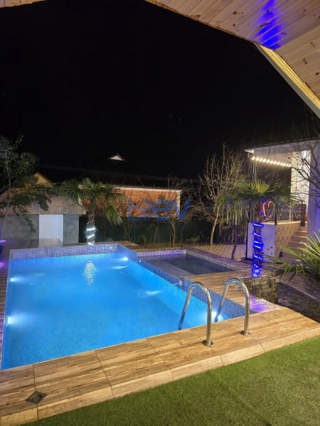 Günlük Kirayə 5 otaqlı Həyət evi  120m², Lerik
