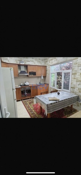Günlük Kirayə 5 otaqlı Həyət evi  120m², Lerik