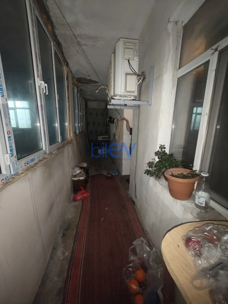 Satış 2 otaqlı Köhnə Tikili bina evi  65m², Bakı