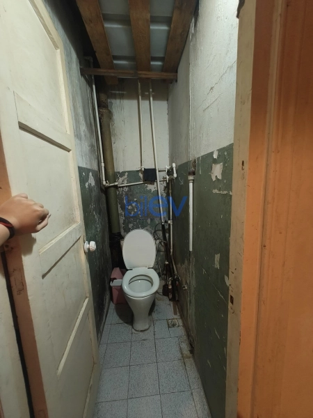 Satış 2 otaqlı Köhnə Tikili bina evi  65m², Bakı
