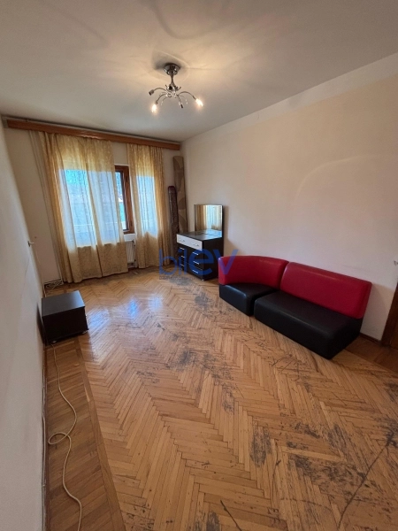 Aylıq Kirayə 4 otaqlı Köhnə Tikili bina evi  100m², Bakı