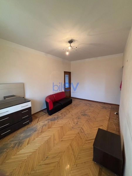 Aylıq Kirayə 4 otaqlı Köhnə Tikili bina evi  100m², Bakı