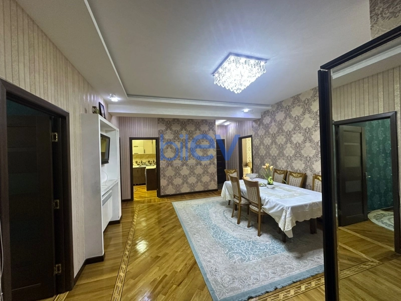 Satış 3 otaqlı Yeni Tikili bina evi  127m², Bakı