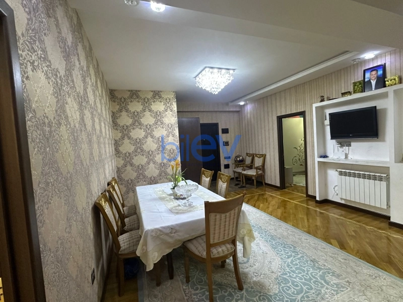 Satış 3 otaqlı Yeni Tikili bina evi  127m², Bakı