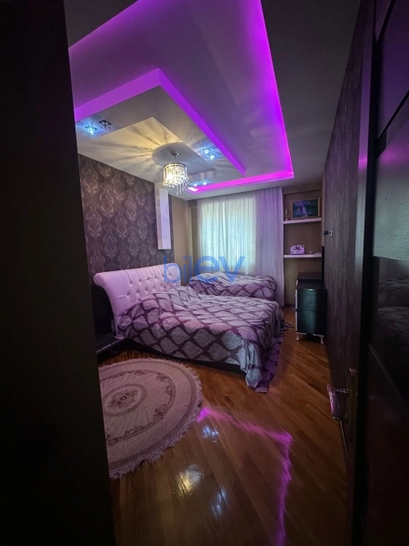 Satış 3 otaqlı Yeni Tikili bina evi  127m², Bakı