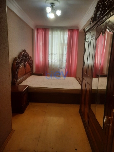 Aylıq Kirayə 2 otaqlı Yeni Tikili bina evi  75m², Bakı