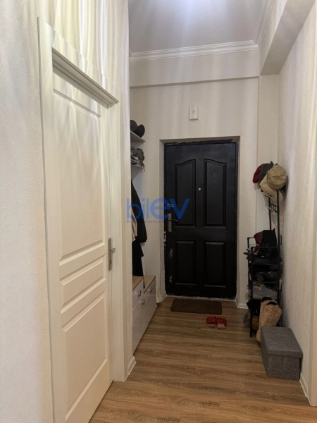 Aylıq Kirayə 3 otaqlı Yeni Tikili bina evi  80m², Bakı