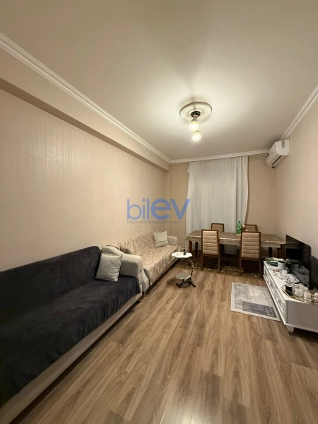 Aylıq Kirayə 3 otaqlı Yeni Tikili bina evi  80m², Bakı