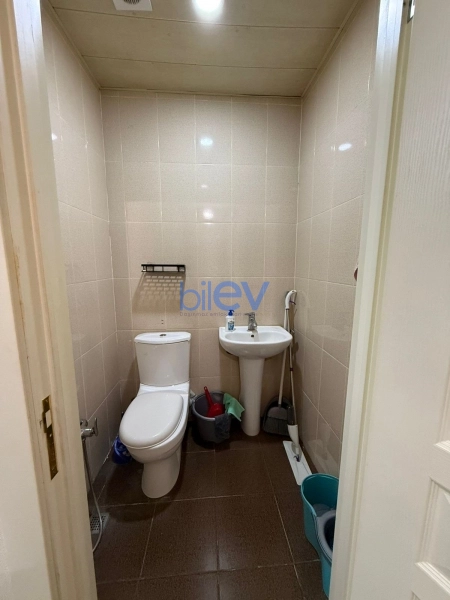 Aylıq Kirayə 3 otaqlı Yeni Tikili bina evi  80m², Bakı