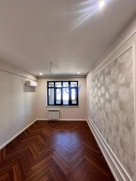 Satış 3 otaqlı Yeni Tikili bina evi  120m², Bakı