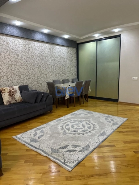 Aylıq Kirayə 2 otaqlı Yeni Tikili bina evi  80m², Bakı