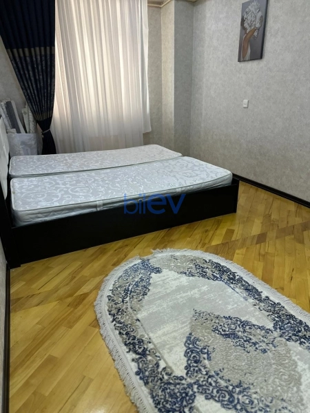 Aylıq Kirayə 2 otaqlı Yeni Tikili bina evi  80m², Bakı