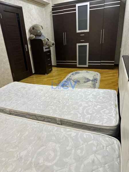 Aylıq Kirayə 2 otaqlı Yeni Tikili bina evi  80m², Bakı