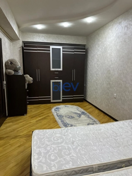 Aylıq Kirayə 2 otaqlı Yeni Tikili bina evi  80m², Bakı