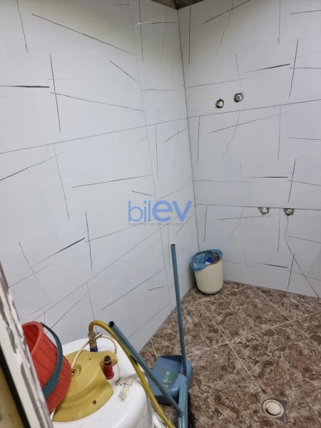 Satış 2 otaqlı Köhnə Tikili bina evi  35m², Bakı