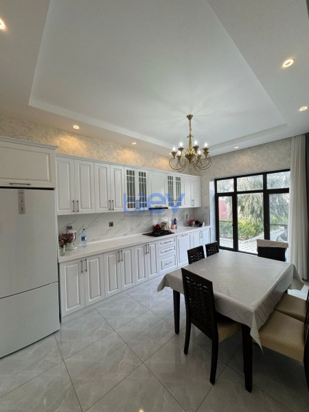 Satış 3 otaqlı Həyət evi  160m², Bakı