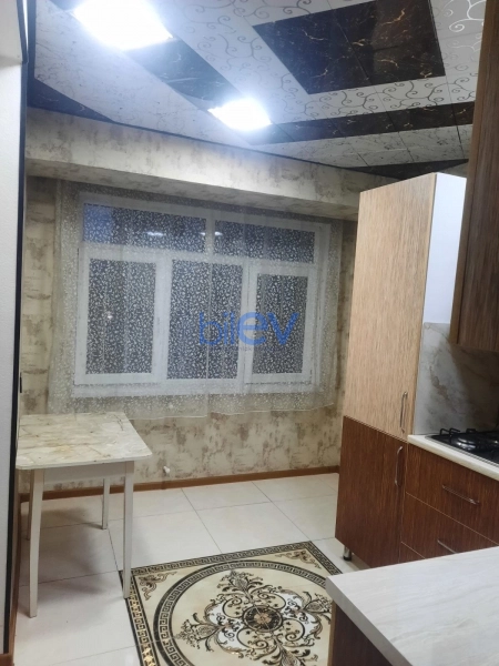 Aylıq Kirayə 2 otaqlı Köhnə Tikili bina evi  60m², Bakı