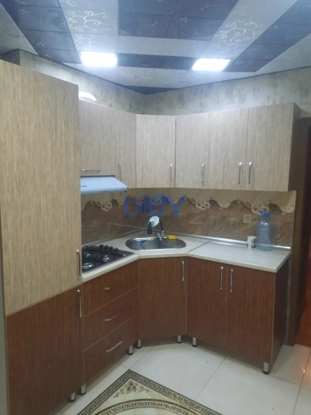 Aylıq Kirayə 2 otaqlı Köhnə Tikili bina evi  60m², Bakı