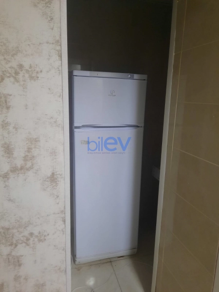Aylıq Kirayə 2 otaqlı Köhnə Tikili bina evi  60m², Bakı