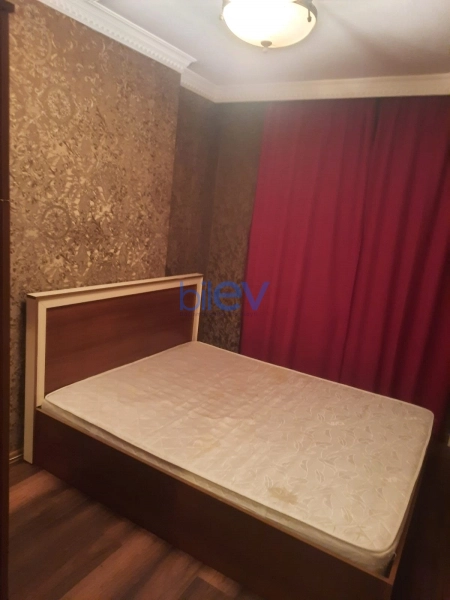 Aylıq Kirayə 2 otaqlı Köhnə Tikili bina evi  60m², Bakı