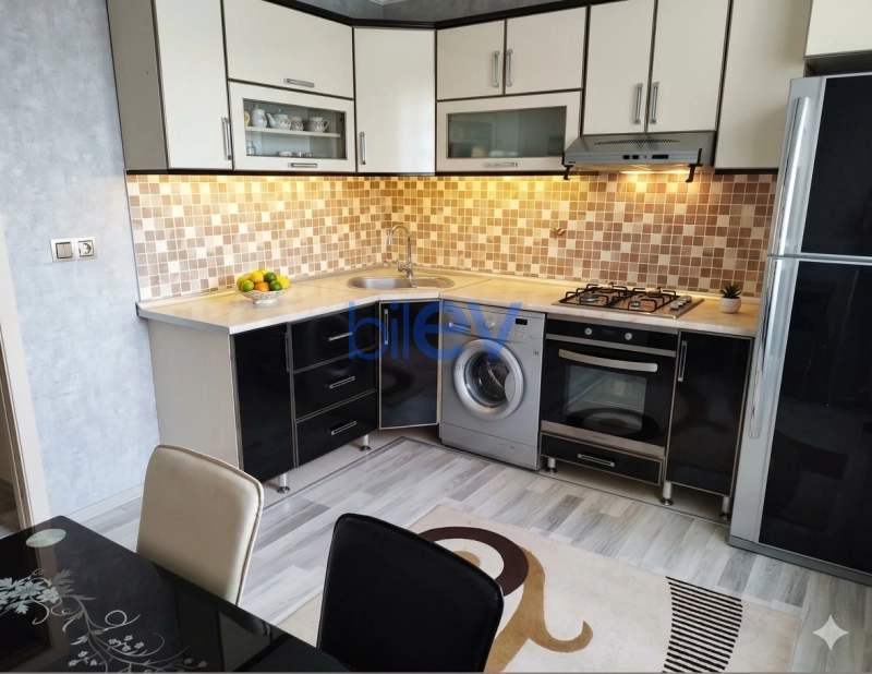 Satış 3 otaqlı Köhnə Tikili bina evi  85m², Bakı