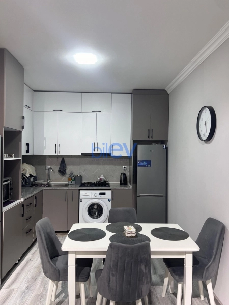 Aylıq Kirayə 2 otaqlı Həyət evi  80m², Bakı