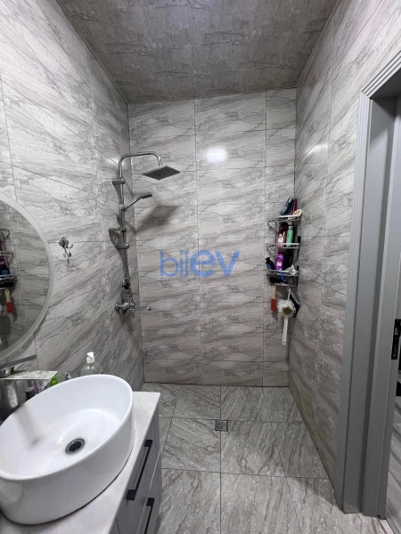 Aylıq Kirayə 2 otaqlı Həyət evi  80m², Bakı
