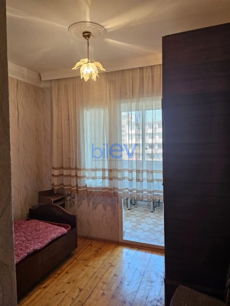 Satış 2 otaqlı Köhnə Tikili bina evi  40m², Bakı
