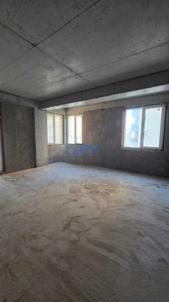 Satış 5 otaqlı Yeni Tikili bina evi  215m², Bakı