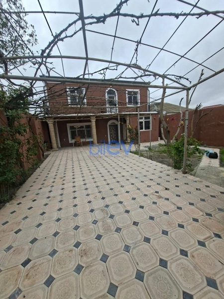 Satış 8 otaqlı Həyət evi  300m², Bakı