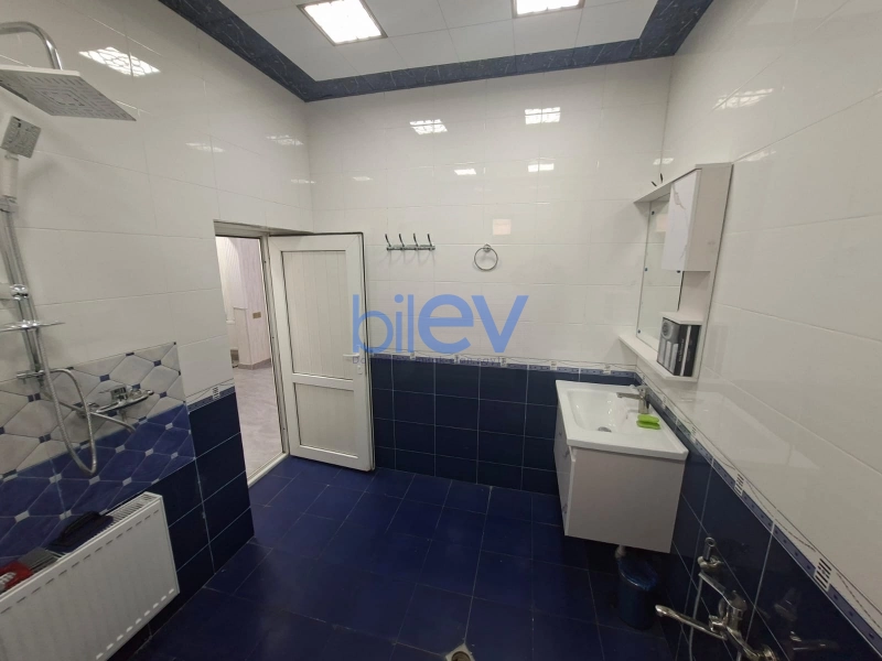 Satış 8 otaqlı Həyət evi  300m², Bakı