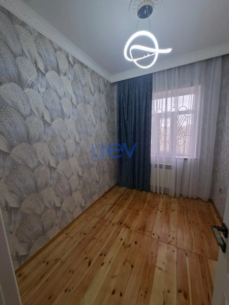 Satış 8 otaqlı Həyət evi  300m², Bakı