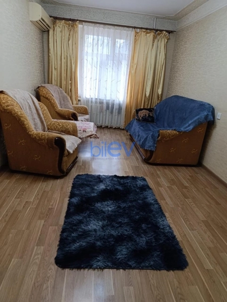 Aylıq Kirayə 2 otaqlı Köhnə Tikili bina evi  55m², Bakı
