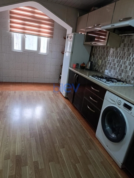 Aylıq Kirayə 2 otaqlı Köhnə Tikili bina evi  55m², Bakı