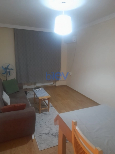 Satış 2 otaqlı Köhnə Tikili bina evi  45m², Bakı