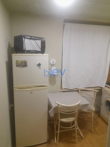 Satış 2 otaqlı Köhnə Tikili bina evi  45m², Bakı