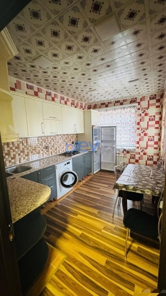 Aylıq Kirayə 2 otaqlı Yeni Tikili bina evi  75m², Bakı